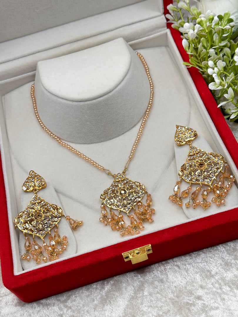 Pakistani golden necklace