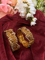 Load image into Gallery viewer, Golden polki Openable Kada (PAIR)