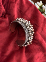 Load image into Gallery viewer, खुलने योग्य ऑक्सीकृत कंगन
