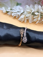 Load image into Gallery viewer, Pakis American Diamond Openable Bracelet