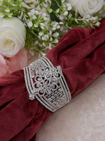 Load image into Gallery viewer, AD Openable Bracelet