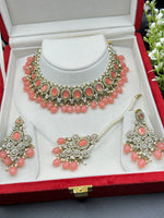 Load image into Gallery viewer, Shabnam Pakistani Style Choker Set
