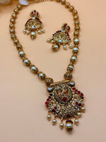 Load image into Gallery viewer, Gahena Rani Color Matte Gold Temple Necklace Set