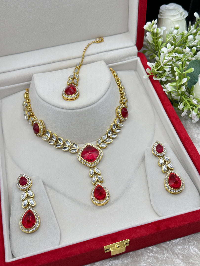 Hot pink Kundan necklace