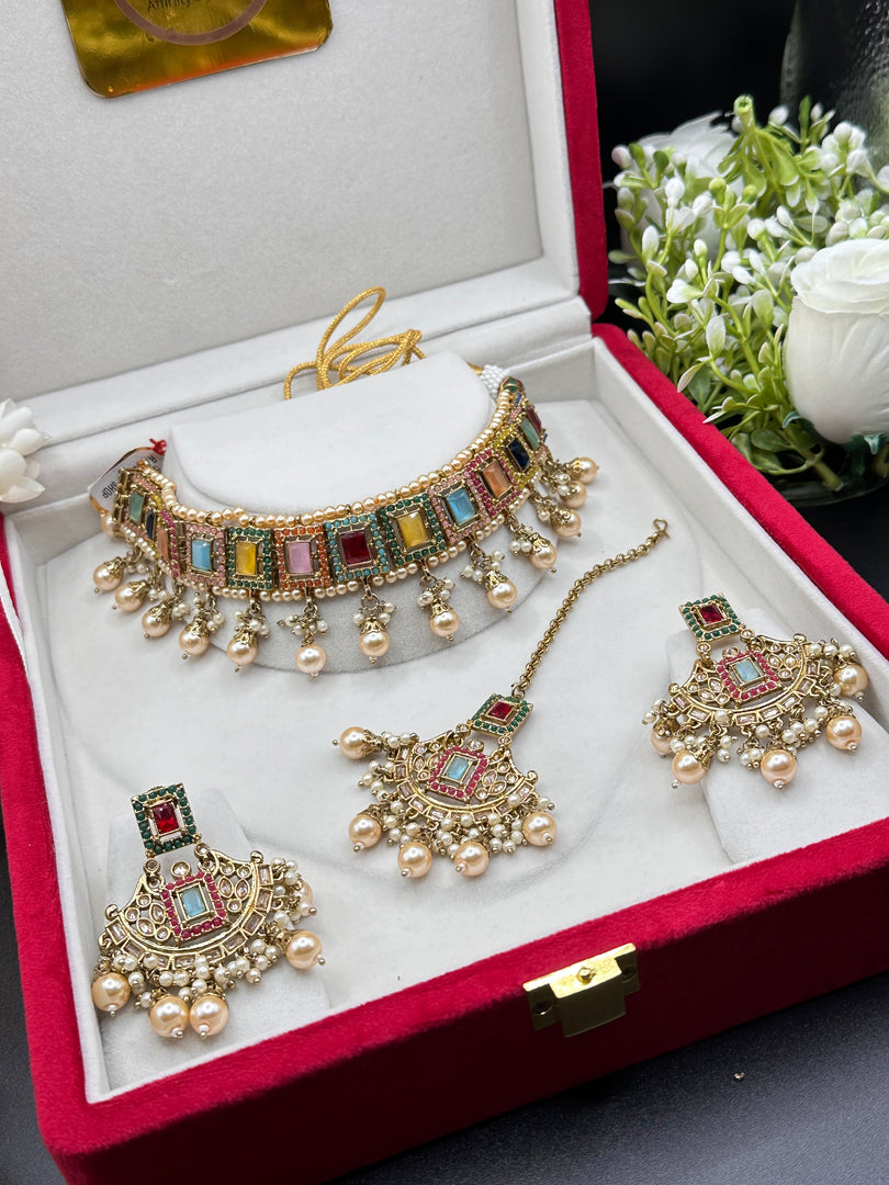 Malvika Elegant Polki Indian Choker Set