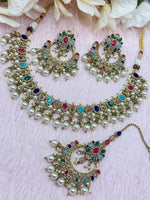 Load image into Gallery viewer, Karuna Polki Choker Set
