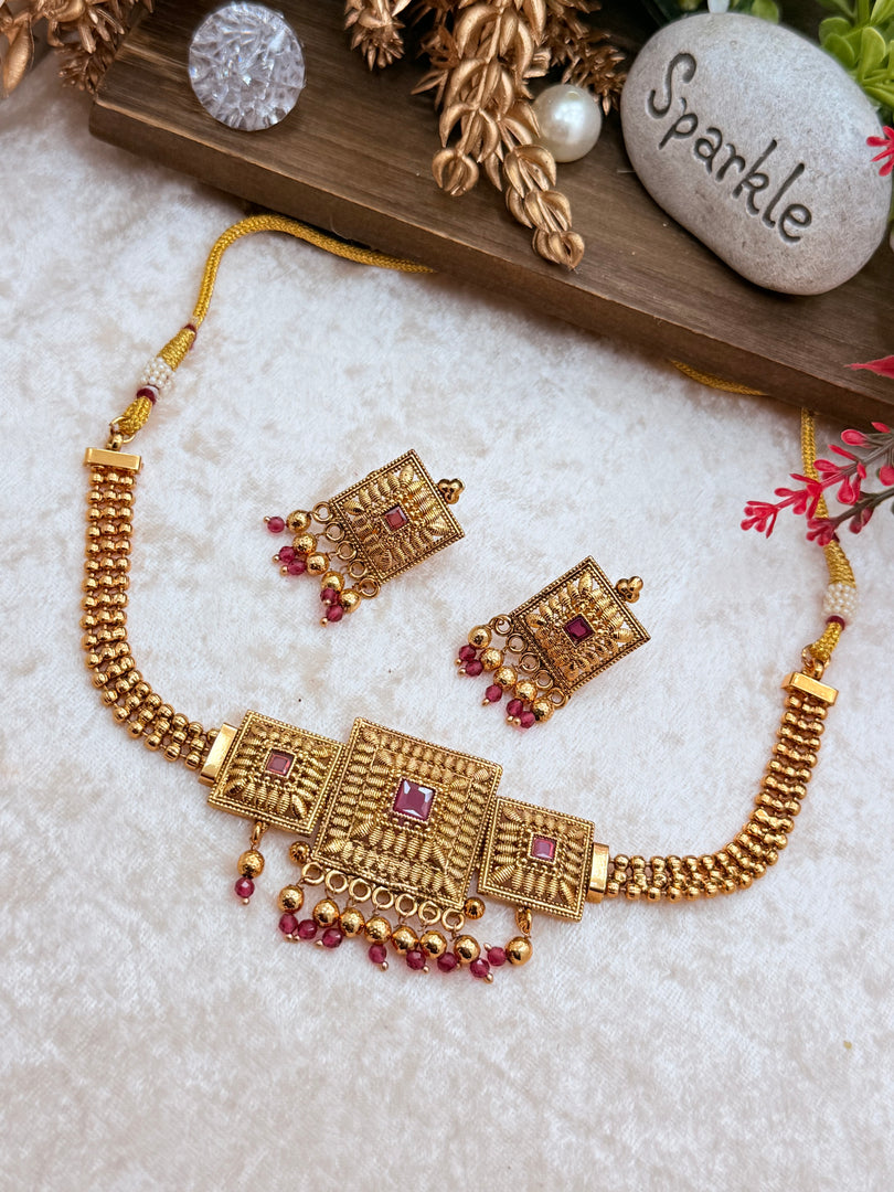 Anwita matte Golden Set