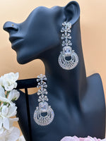 Load image into Gallery viewer, Long American Diamond Earring
