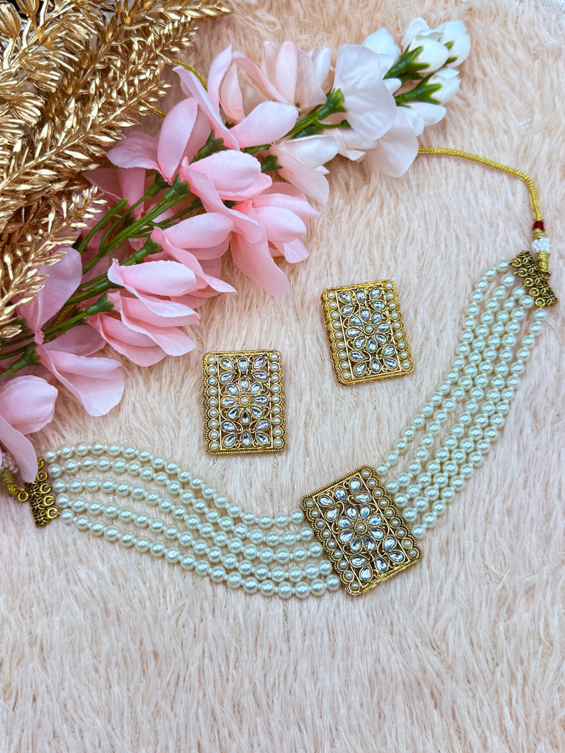 Kundan pearl choker set