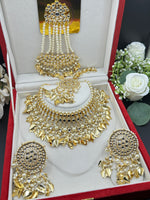 Load image into Gallery viewer, Rani Kundan jewellery Pipal Leaf Drop Choker Set
