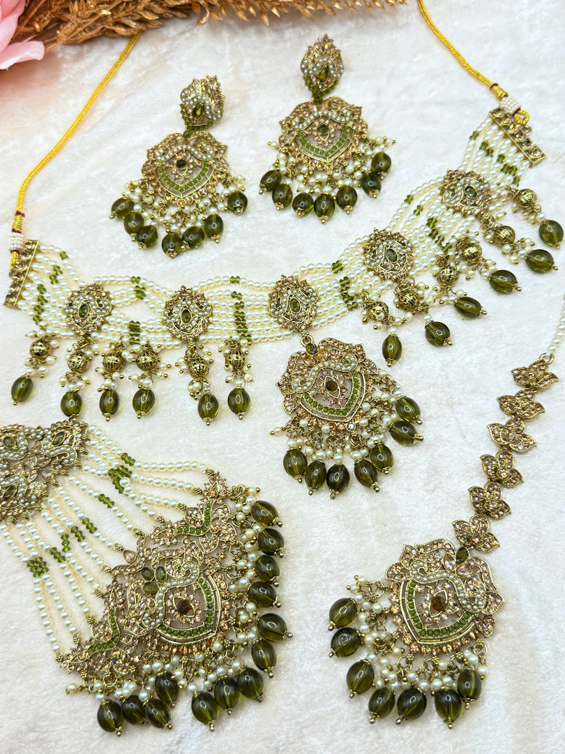 Zaina Pakistani Choker Set