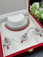 Load image into Gallery viewer, Nila In Silver Stone with Drop Pearls Choker set
