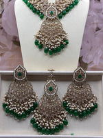 Load image into Gallery viewer, Bhavini Polki Necklace
