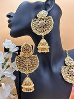 Load image into Gallery viewer, Golden Earring Maang Tikka Set
