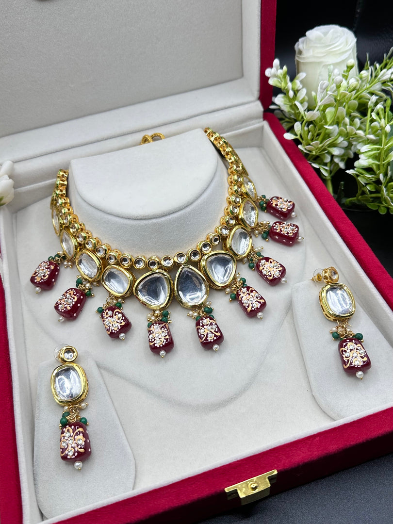 Kavyas Kundan Indian choker set