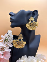 Load image into Gallery viewer, Minu Antique Gold Gajra Earring