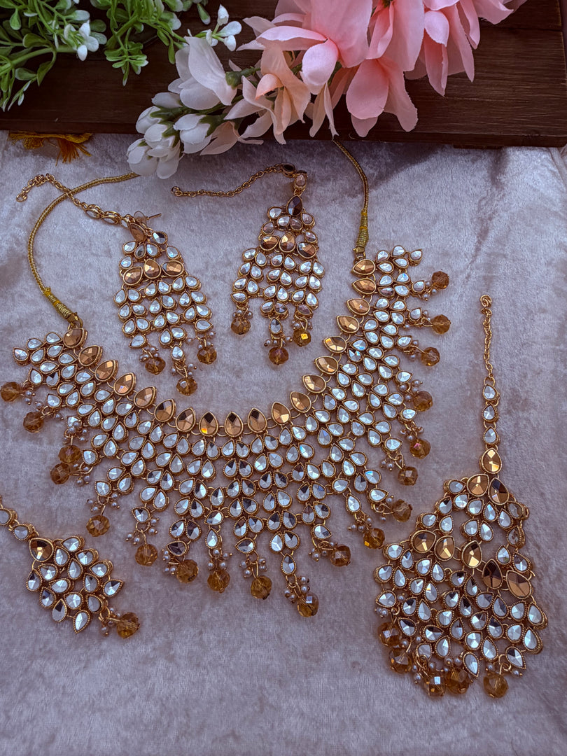 Twinkle Beautiful Pakistani Necklace Set