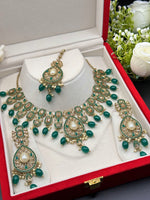 Load image into Gallery viewer, Jannat Polki Indian Necklace Set
