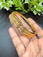 Load image into Gallery viewer, Reihana stainsteel Golden Bracelet
