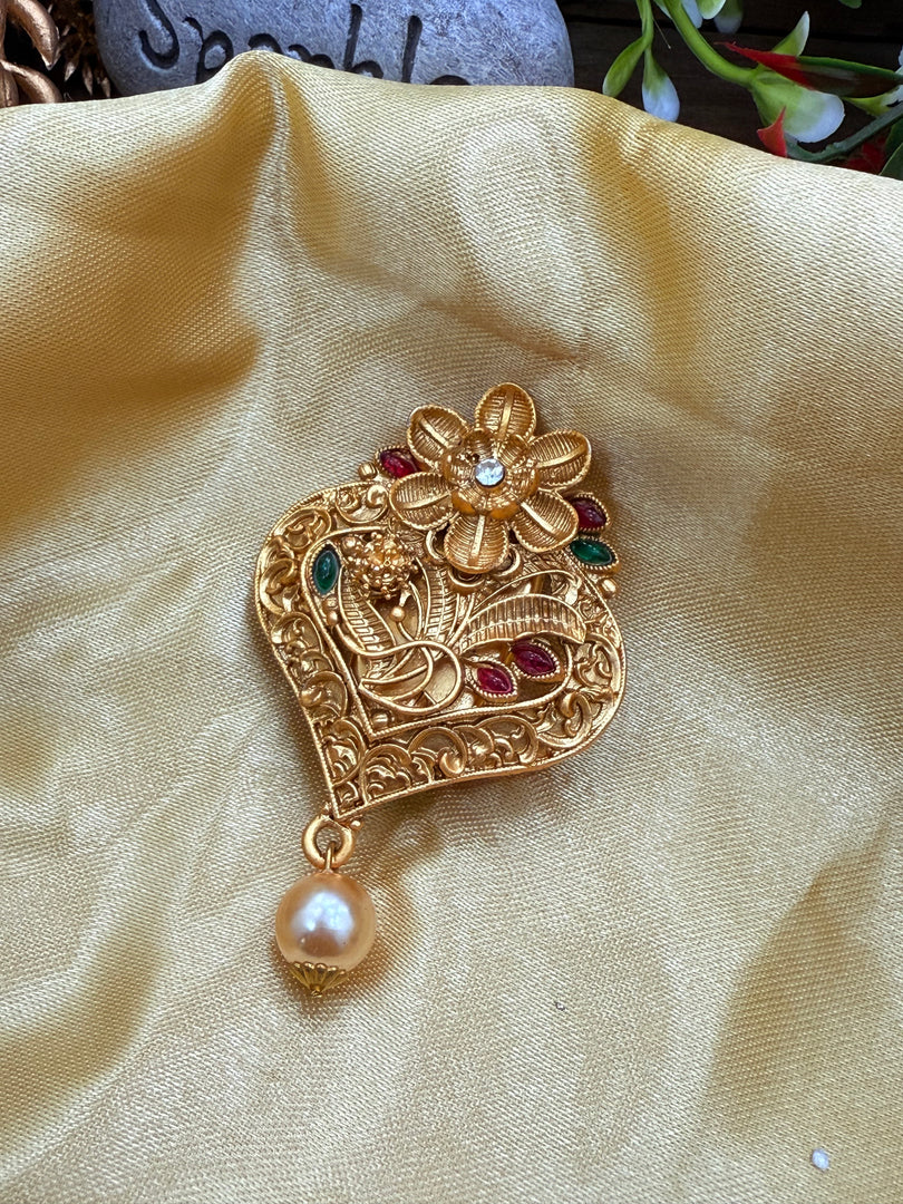 Sari or Burkha brooch