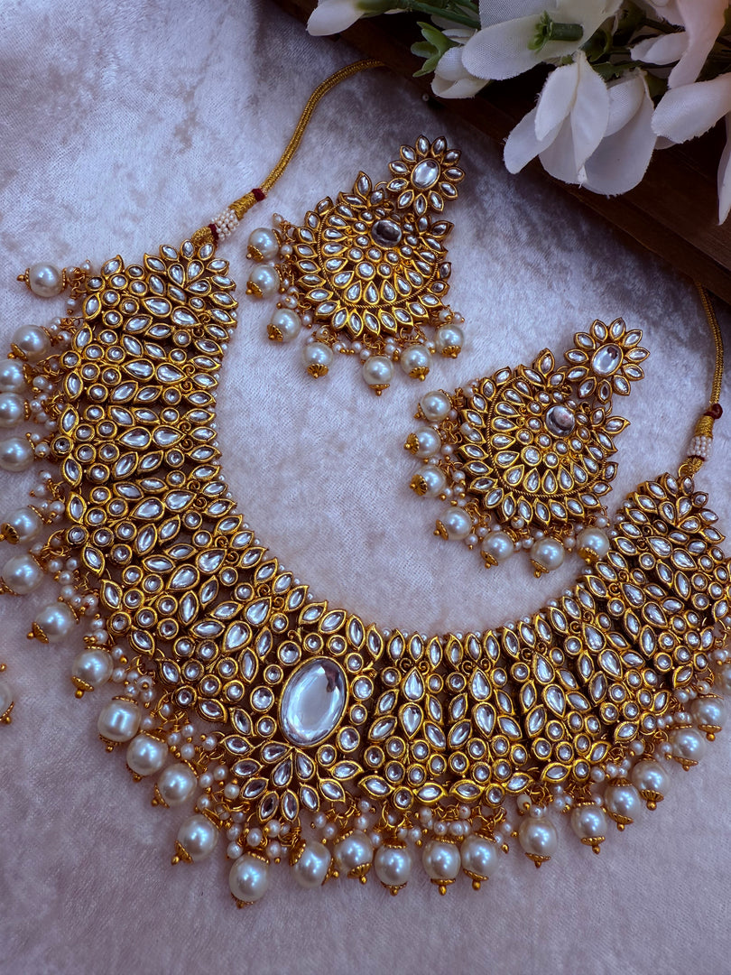 Jasmir Kundan Necklace Set