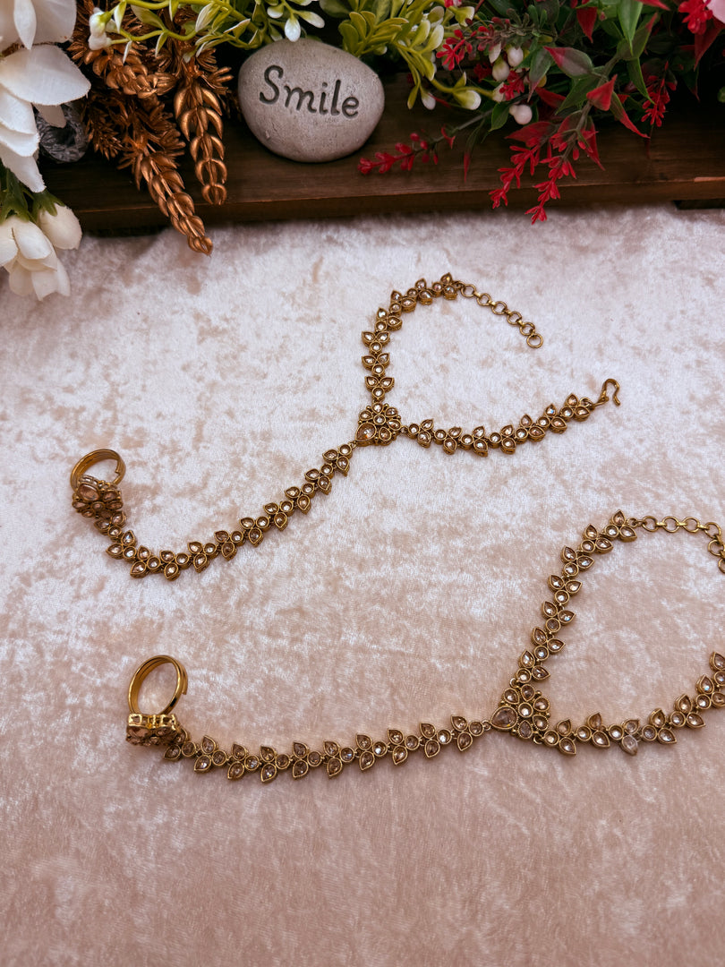 Polki Wrist Bracelet With Ring Chain