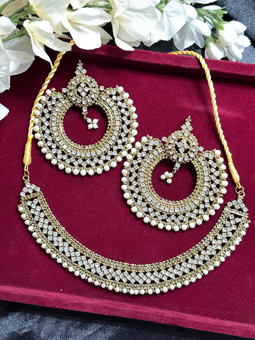 Shakira Pakistani Necklace with Earrings