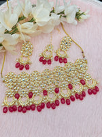 Load image into Gallery viewer, Ditya Kundan choker set
