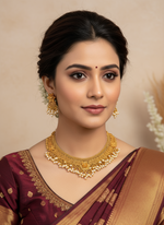 Load image into Gallery viewer, Antique Gold platted temples Necklace Set
