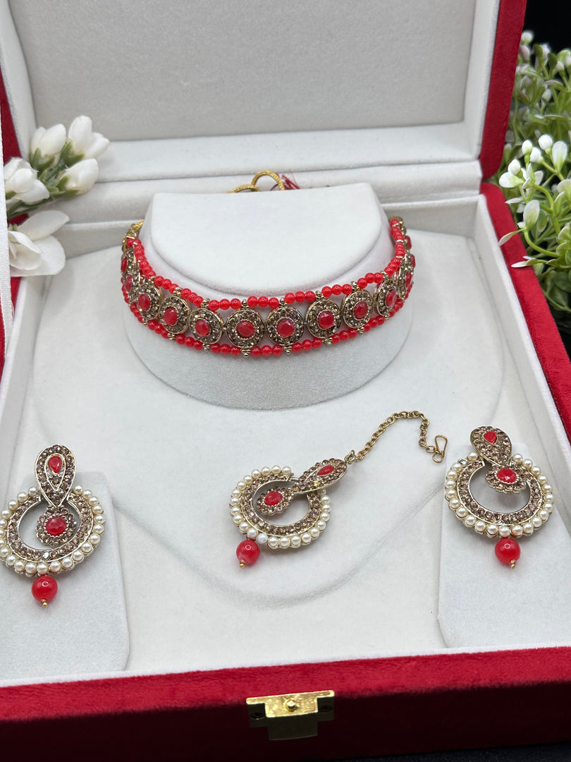 Tamana Stone Choker set