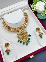 Load image into Gallery viewer, Kamla gold Plated temple Jewerly Necklace Set
