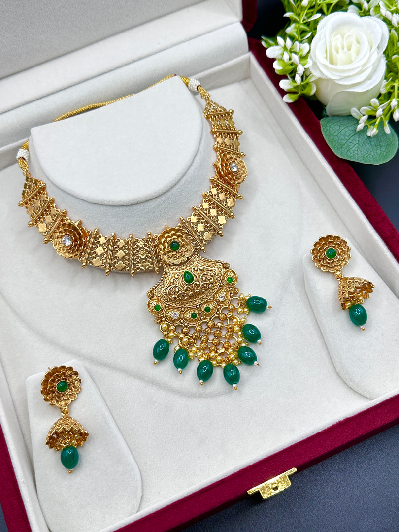 Kamla gold Plated temple Jewerly Necklace Set