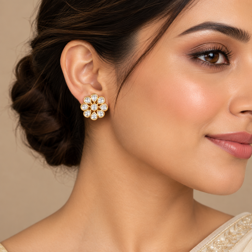 Tyaani Kundan studs