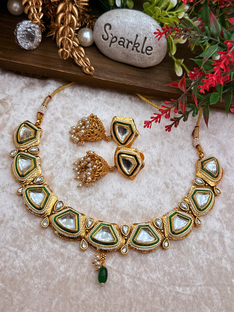 Janavis Kundan choker with matte Gold plated