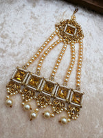 Load image into Gallery viewer, माधुरी गोल्डन झूमर