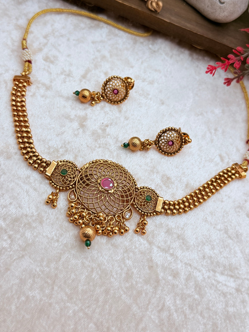 Golden mahi temple set