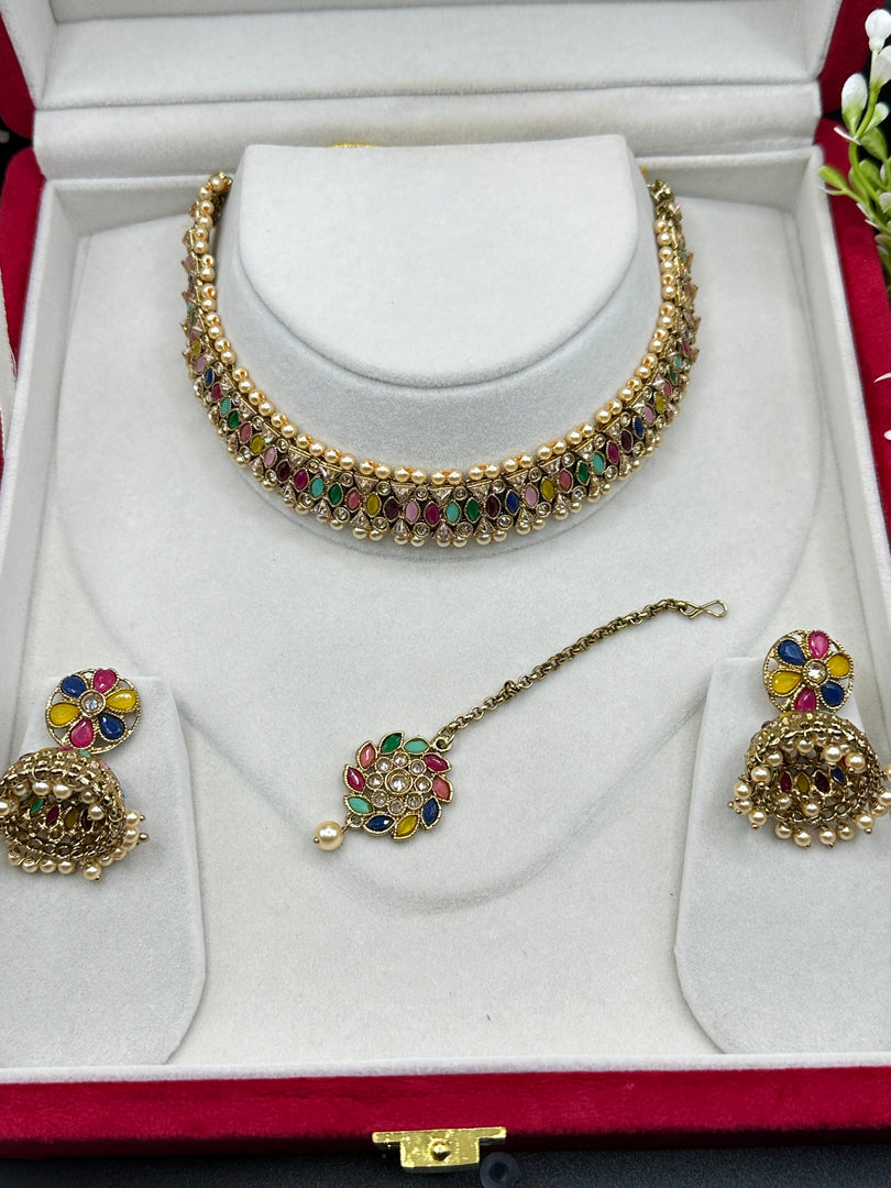 Manvi Multicolor Polki set