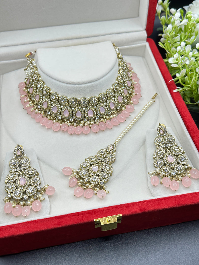 Shabnam Pakistani Style Choker Set