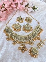 Load image into Gallery viewer, Kundan Necklace Set
