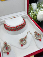 Load image into Gallery viewer, Tamana Stone Choker set
