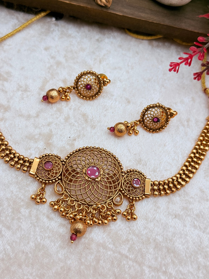 Golden mahi temple set