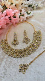Load image into Gallery viewer, Farima kundan Golden Necklace