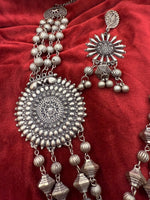 Load image into Gallery viewer, Oxidized silver long Necklace Set with Earrings
