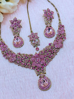 Load image into Gallery viewer, Pink Rhinestone Necklace Set
