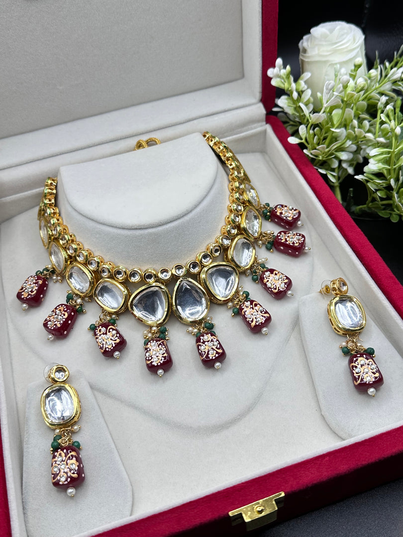 Kavyas Kundan Indian choker set