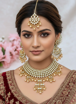 Load image into Gallery viewer, Kundan Necklace Set
