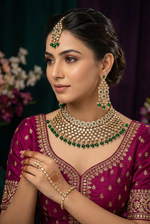 Load image into Gallery viewer, Green Antique Gold crystal beads choker set