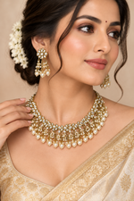 Load image into Gallery viewer, Vibha Kundan set