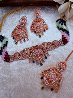 Load image into Gallery viewer, सुदीक्षा रोज़गोल्ड अमेरिकन डायमंड चोकर सेट