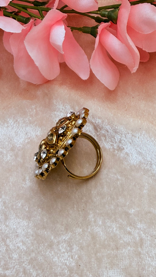 Adjustable size rings